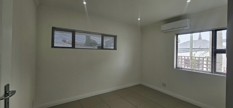 To Let commercial Property for Rent in Vincent Eastern Cape